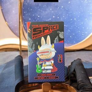 Pop Mart The Monsters – Space Adventures (Sealed Box)